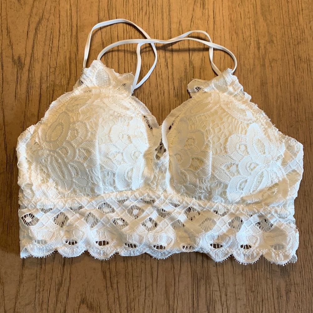 VICI White Lacey Bandeau